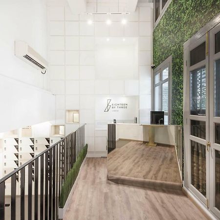 Eighteen By Three Cabins Singapore Exterior photo